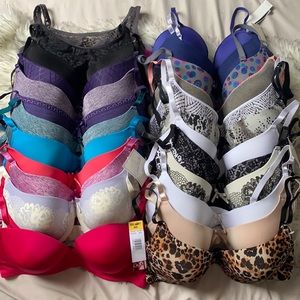 *NWT 24 BODY NATURALS Ultimate Bra Bundle